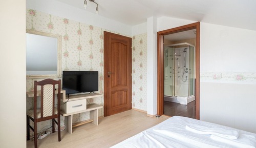 Classic Double Room, Courtyard View