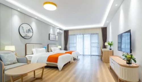 Classic Twin Room