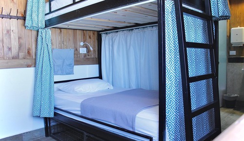 Deluxe Shared Dormitory, Mountain View