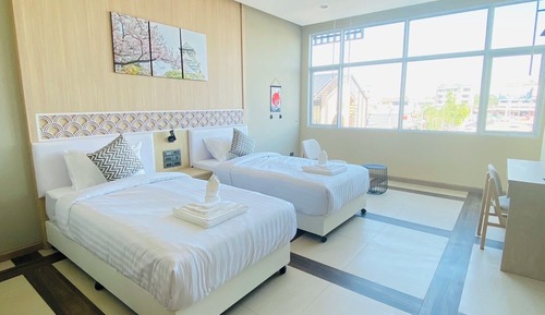Deluxe Twin Room