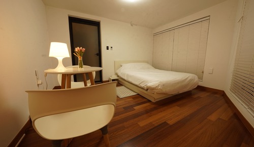 202 Private moonlight rooftop house