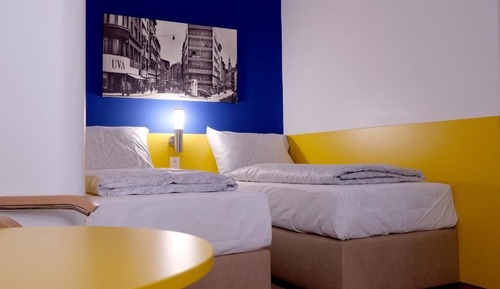 Classic Room, 2 Twin Beds, Courtyard View