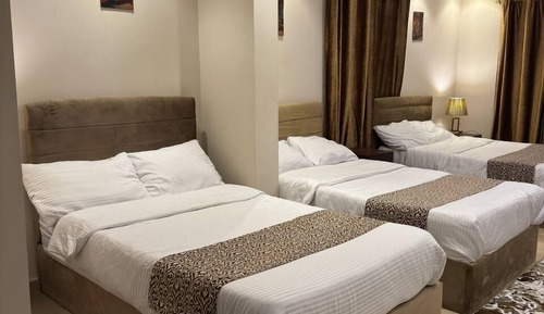 Quadruple Room, Mountain View