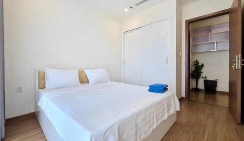 Grand Apartment, 3 Bedrooms, Balcony, City View