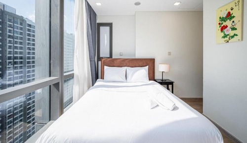 Family Apartment, 4 Bedrooms, Balcony, City View