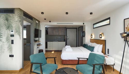 Superior Suite with Sea View and Jacuzzi