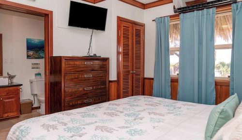 Luxury Double Room Single Use, 2 Bedrooms, Sea View, Beachfront