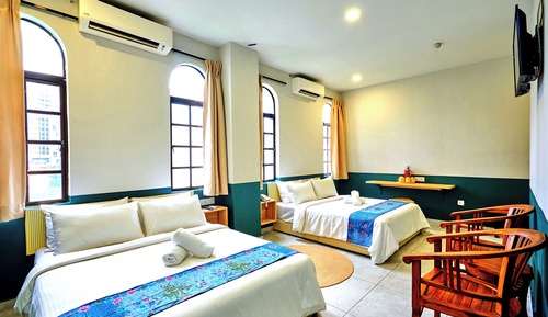 Superior Queen Suite