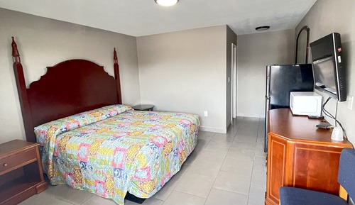 Single Room, Non Smoking, Kitchenette