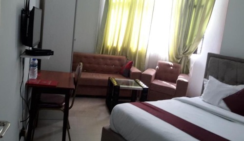 Basic Double or Twin Room, Balcony, City View