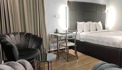 Luxury Room