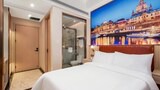 Senior Single Room