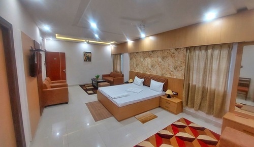 Luxury Suite