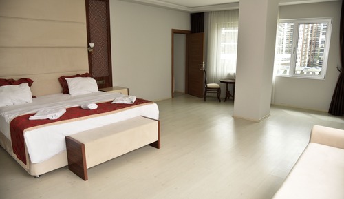 City Suite, Connecting Rooms