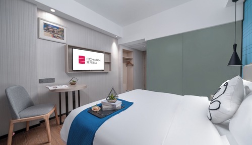 Superior Double Room, City View
