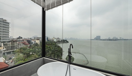 Junior Studio Suite, Lake View