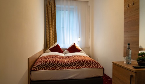 Economy Double Room