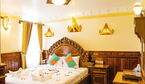 Family Suite, City View