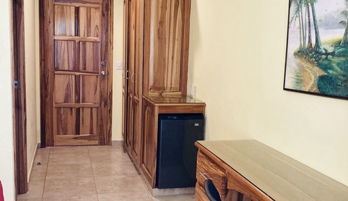 Panoramic Room, Balcony