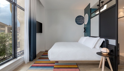 Premium Room, 1 King Bed