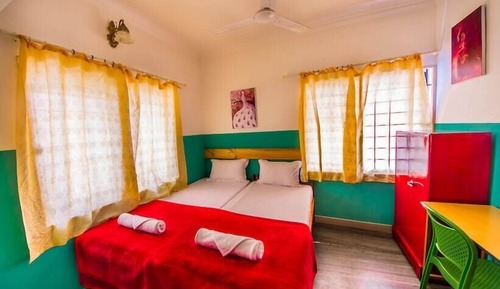 Economy Room