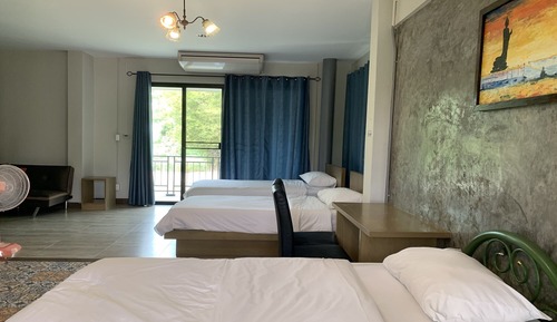 Deluxe Triple Room