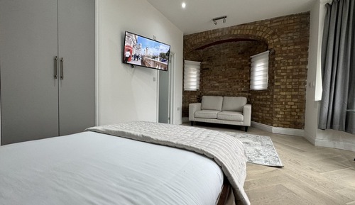Comfort Studio