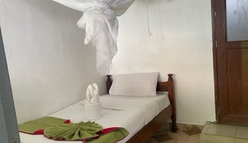 Basic Single Room