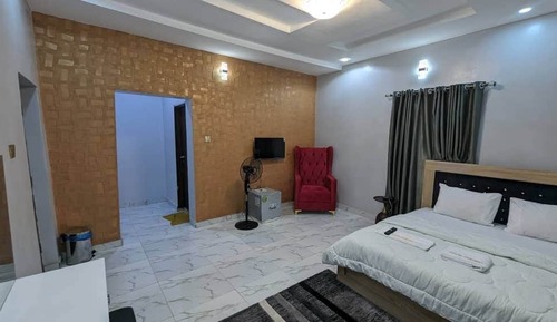 Standard Single Room, 1 Large Twin Bed, Park View