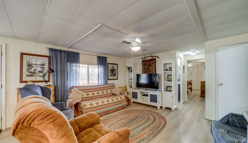 House (2 Bedrooms)