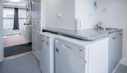 Apartment (2 Bedrooms)