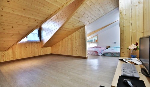 Room (Montpellier)