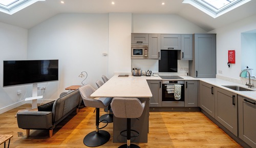 Standard Cottage