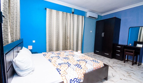Executive Room