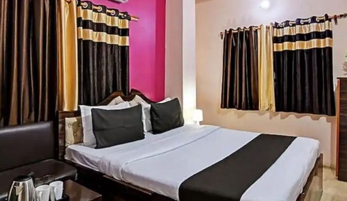 Deluxe Double Room, City View