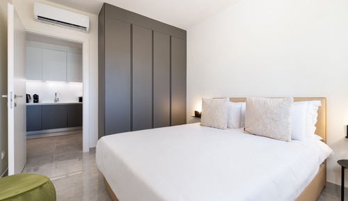 Superior Apartment