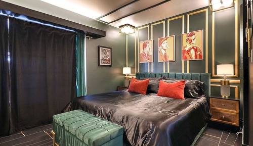 Club Room, 1 King Bed