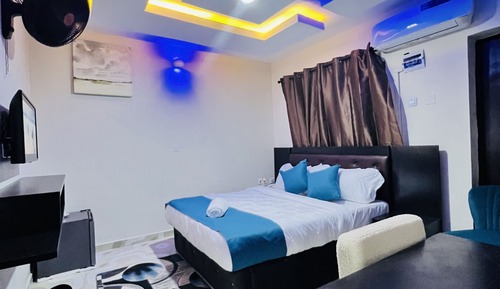 Royal Room