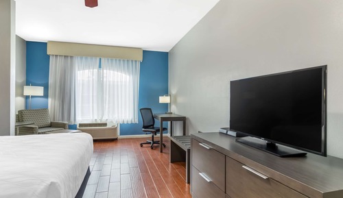 Standard Room, 2 Queen Beds, Non Smoking, Refrigerator & Microwave