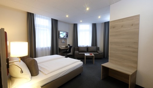 Room, Non Smoking (Room for 4)