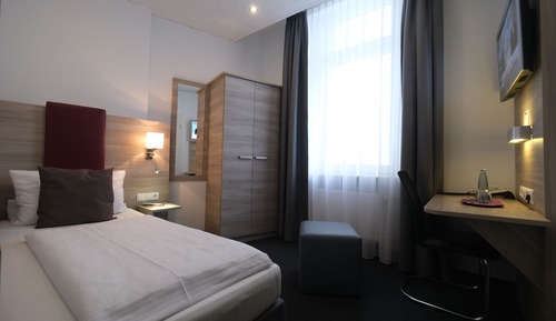 Single Room, Non Smoking