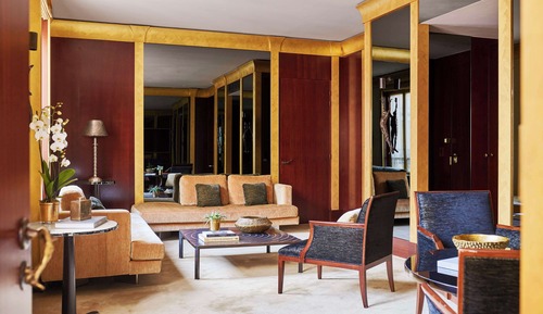 Diplomatic Suite