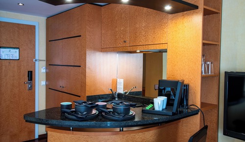 Business Room, 1 Double Bed, Kitchenette (Converts to 2 Twin Beds)