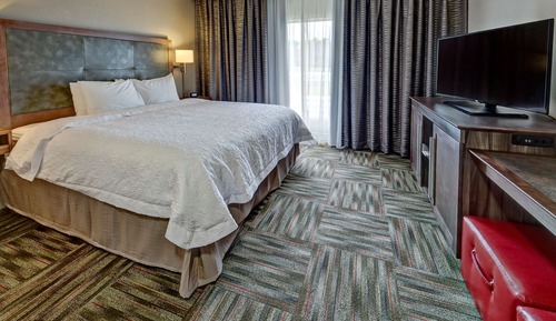 One king suite sofabed non smoking