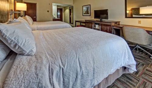 Two queen beds non smoking