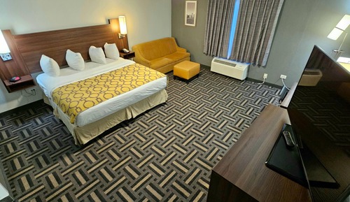 Studio Suite, 1 King Bed, Non Smoking