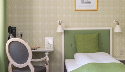 Standard Single Room