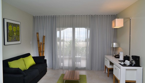 Premium Room (Extra Bed 3 adults)
