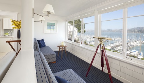 Cottage Guest House (Hillside)