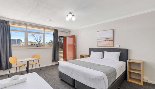 Standard Room, Multiple Beds, Non Smoking